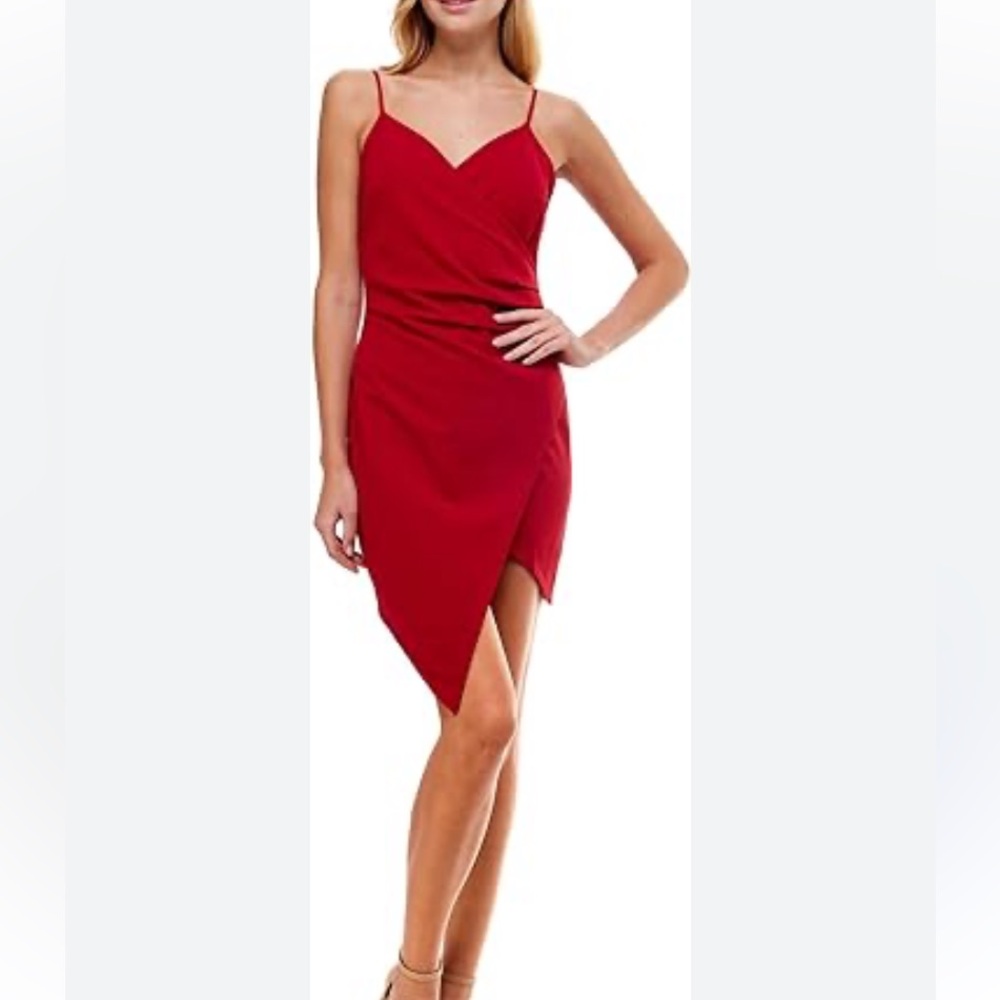 NWOT EMERALD SUNDAE Red Stretch Pleated Asymmetrical Faux Wrap Dress size L